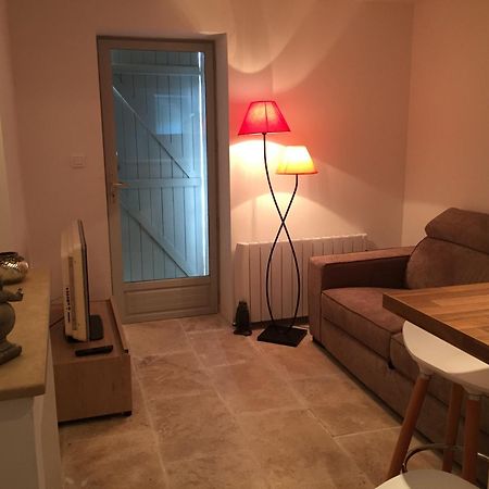 Appt 2 Pieces Dans Mas Provencal Lägenhet Roquemaure  Exteriör bild